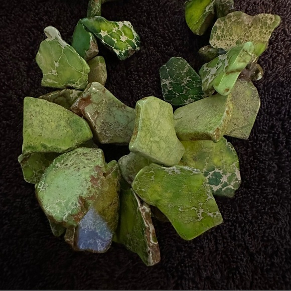 Turquoise green genuine stone necklace. Statement piece!! - Picture 2 of 7